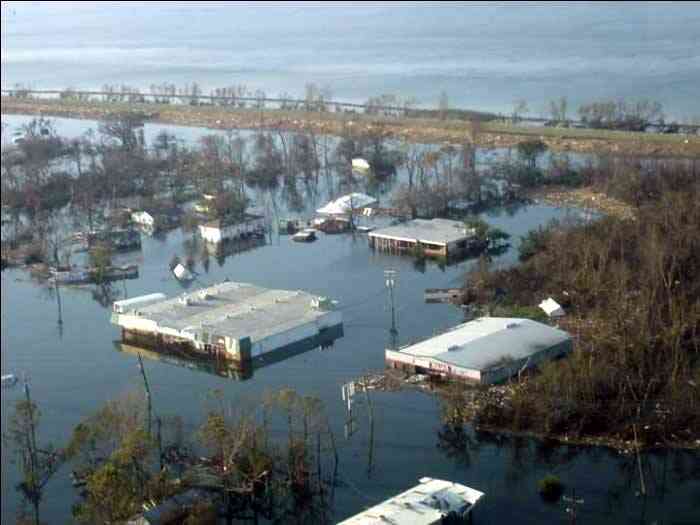 Hurricane Katrina flood picture